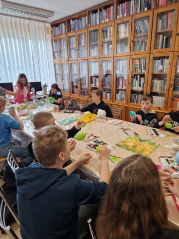 b_1024_768_0_00_images_2022_2023_kwiecien_warsztaty_jaja_339483776_232307809309121_8269530912116850964_n